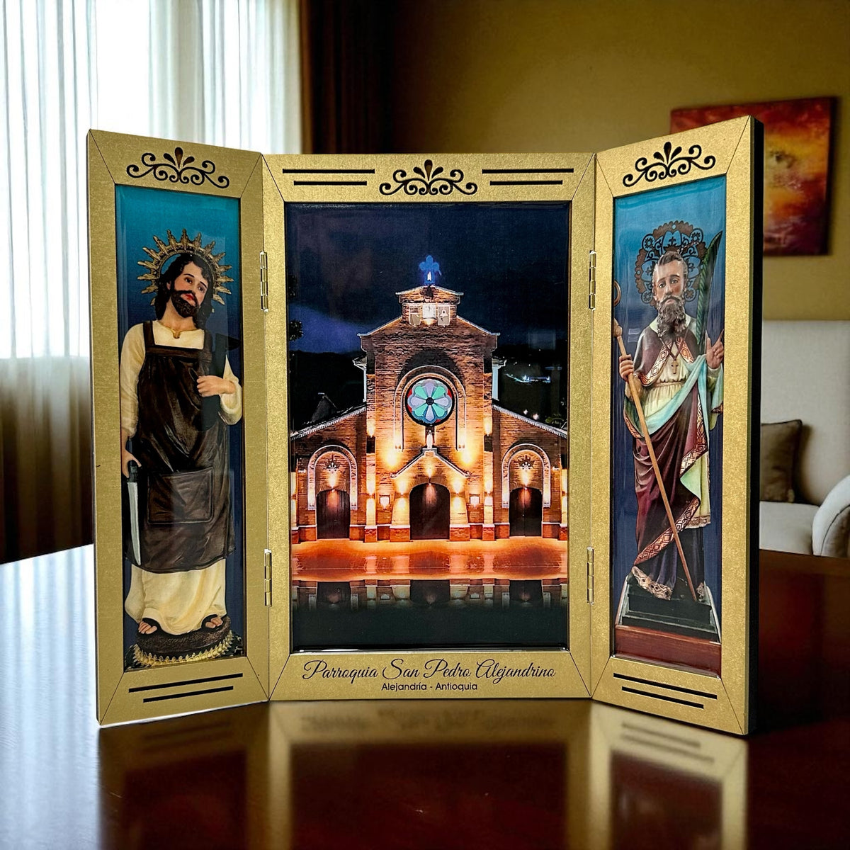 Tríptico artesanal Parroquia San Pedro Alejandrino - Alejandría, Antioquia